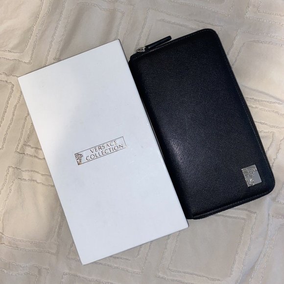Gianni Versace Medusa Long Wallet